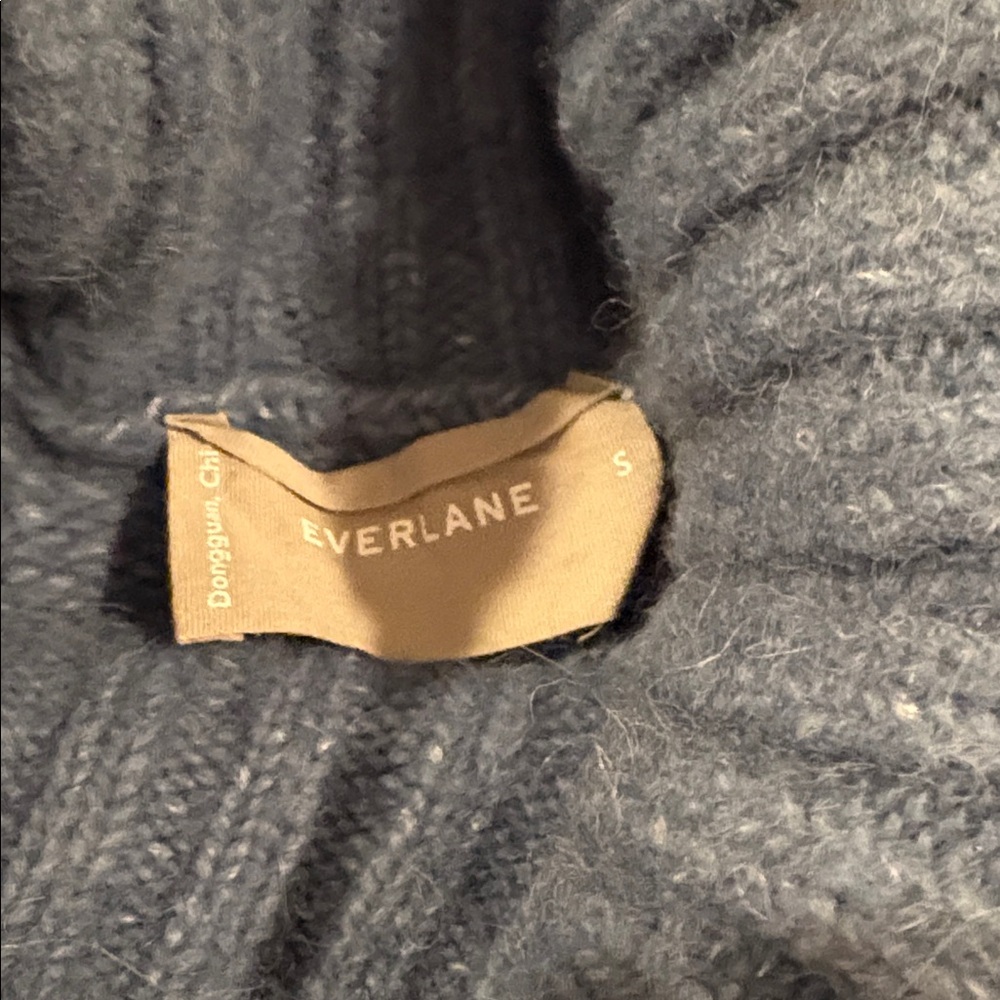 Everlane Slate Blue Turtleneck Sweater - Picture 4 of 6